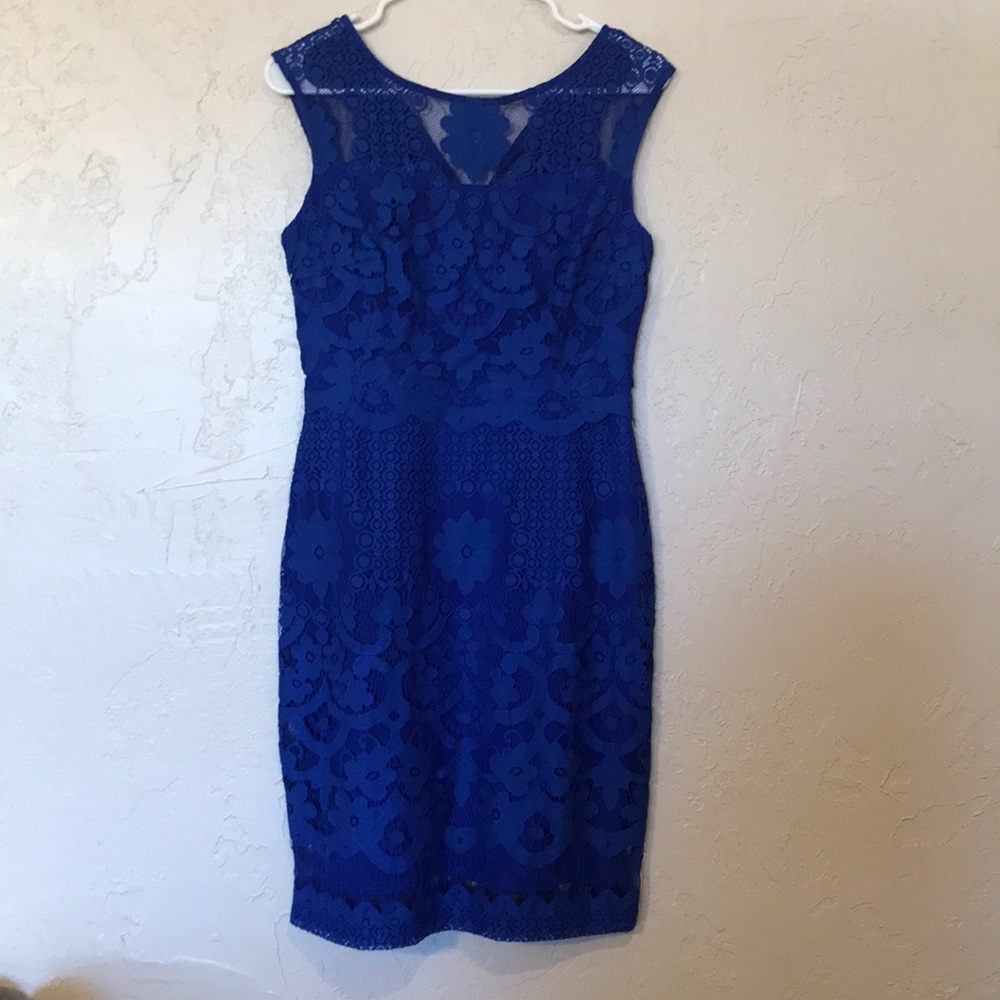 Lace dress